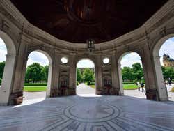 Hofgarten, Temple of Diana