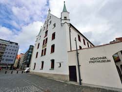 Stadtmuseum: Munich City Museum